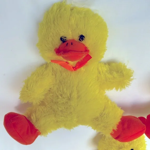 NWOT Set Of 3 Adorable Easter Plush Yellow Bird - Picture 3 of 9